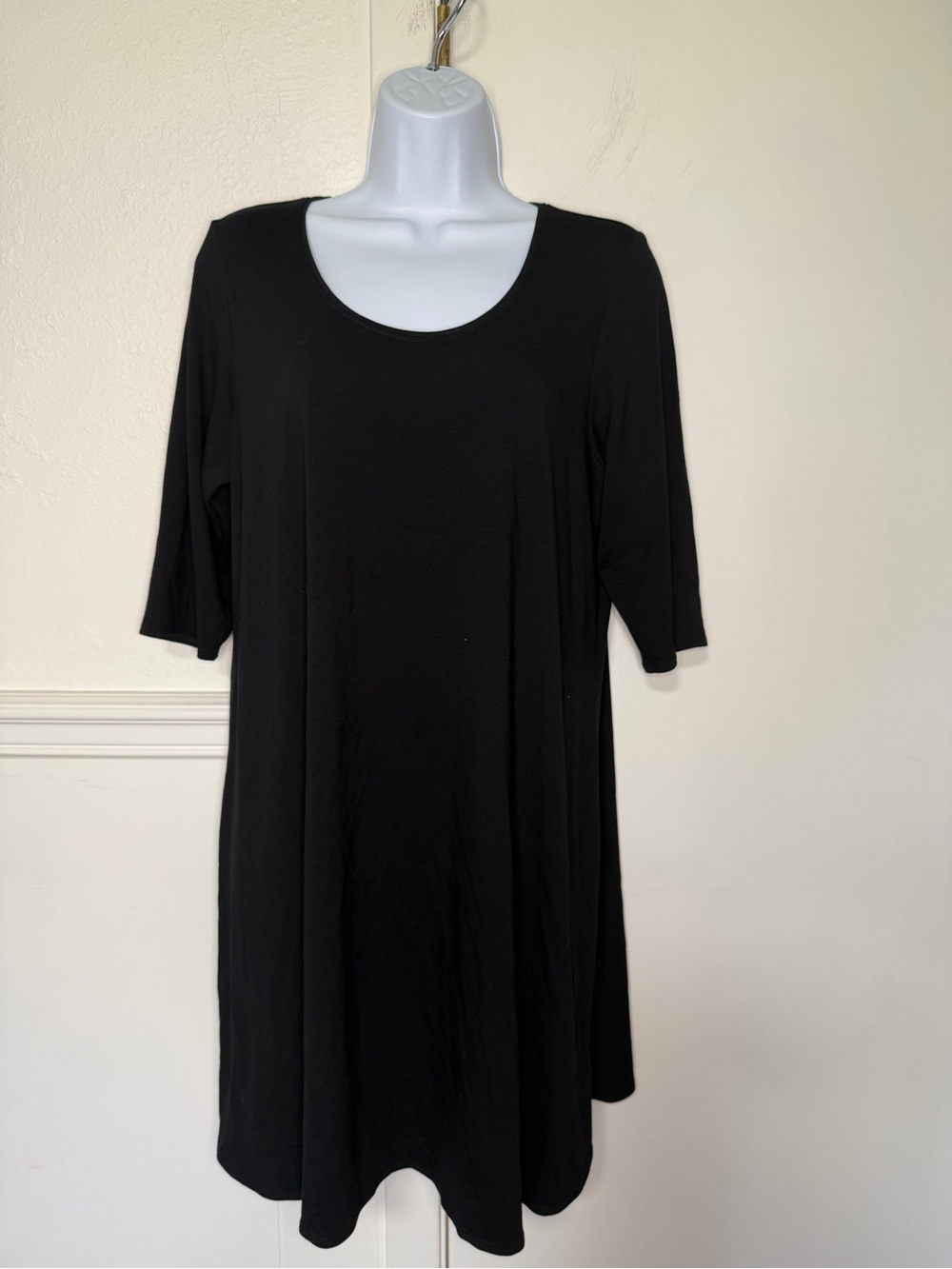 Eileen Fisher Black Crew Neck Top size L - Picture 1 of 7